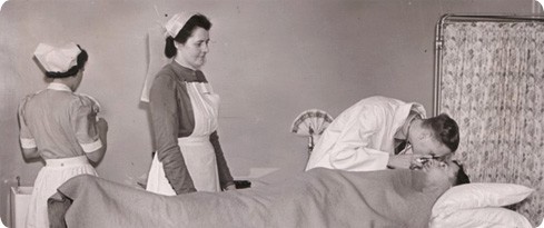 Image: Matron Margaret Ann Jones (centre)