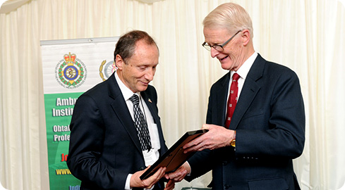 Prof Sir Keith Porter receives Honorary Fellowship from Lord Ian McColl